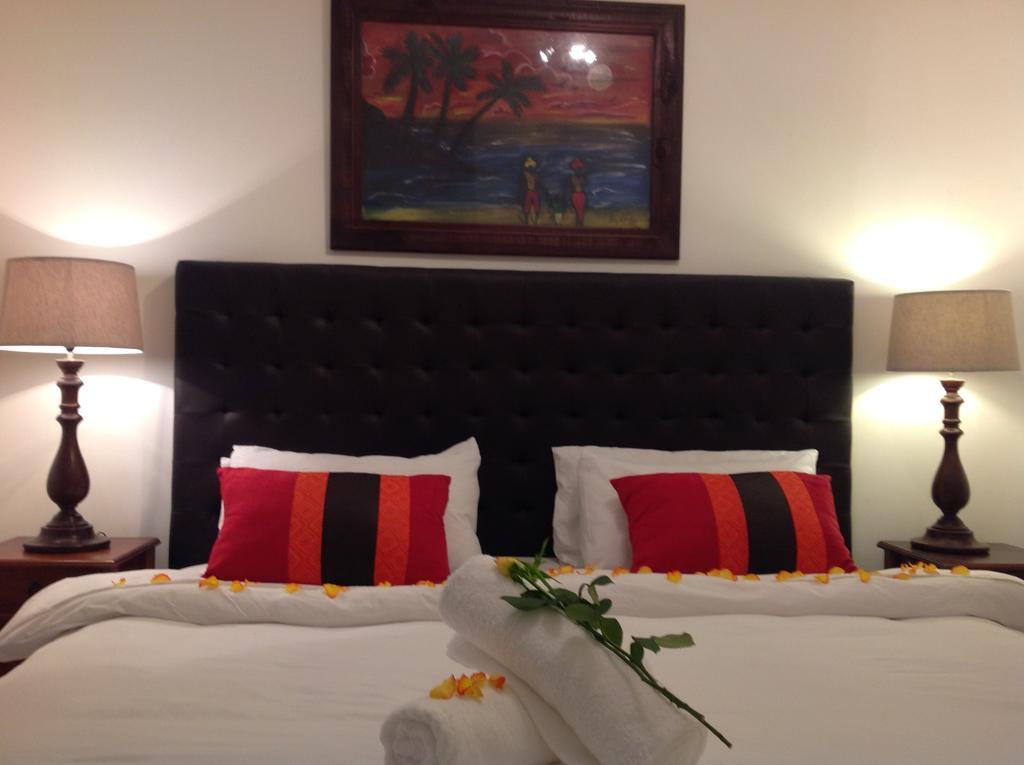 Secret Garden Guesthouse Bloubergstrand Oda fotoğraf