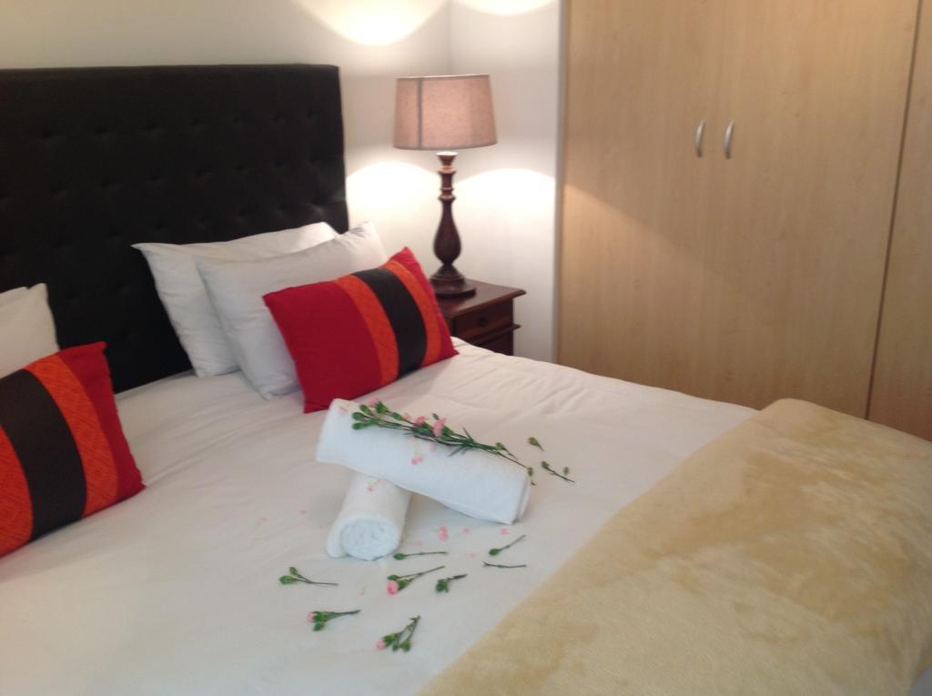 Secret Garden Guesthouse Bloubergstrand Dış mekan fotoğraf