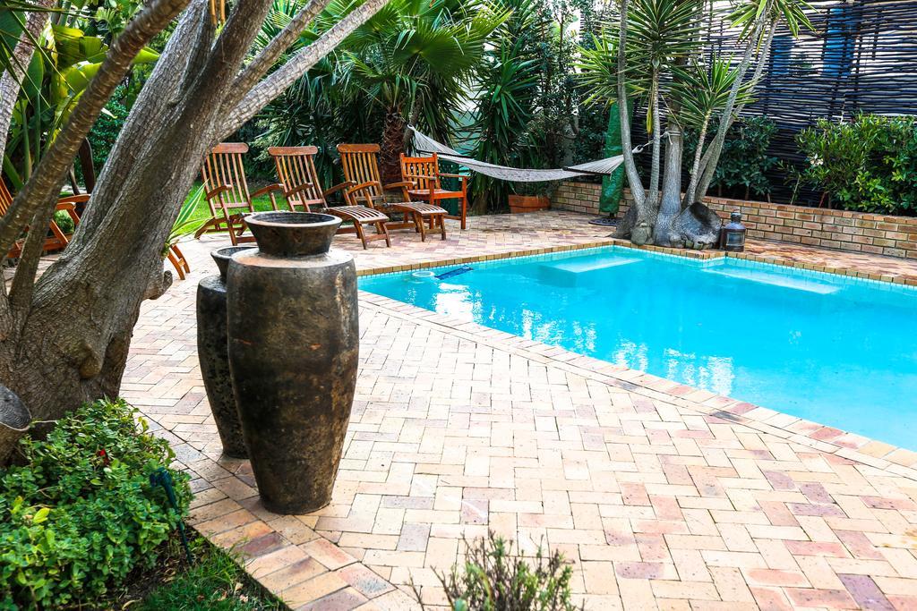 Secret Garden Guesthouse Bloubergstrand Dış mekan fotoğraf