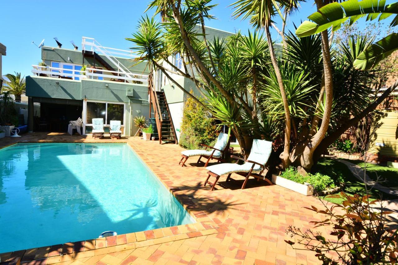 Secret Garden Guesthouse Bloubergstrand Dış mekan fotoğraf