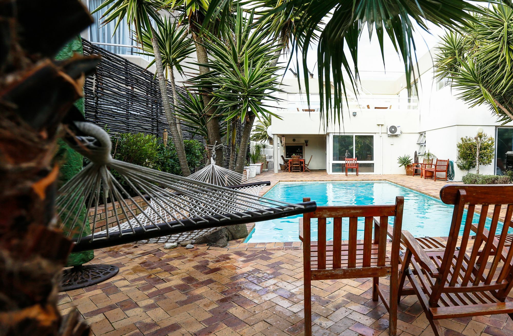 Secret Garden Guesthouse Bloubergstrand Dış mekan fotoğraf